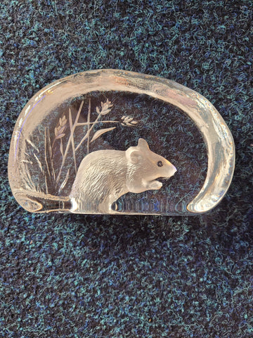 Paperweight - Mats Jonasson reverse etched mouse lead crystal paperweight