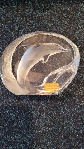 Paperweight - Mats Jonasson reverse etched dolphin lead crystal paperweight boxed and signed