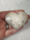 🌙✨ Peach Moonstone Heart - 80g