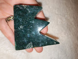 Moss Agate Mountain Carving 90g Standing Crystal Peak Crown Home Decor Specimen