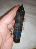 Labradorite Tower with Blue, Green & Gold Flash – 135g | Ref. 2082