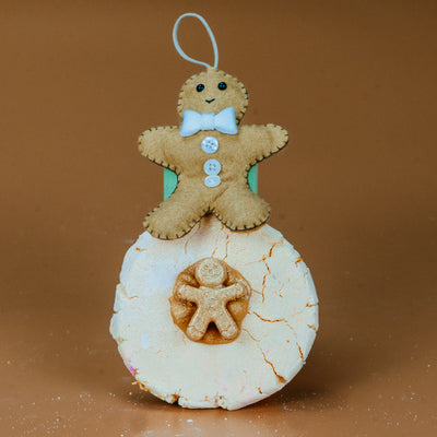 Gingerbread bath bubble block