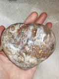 Polished agate heart with druzy - 390g