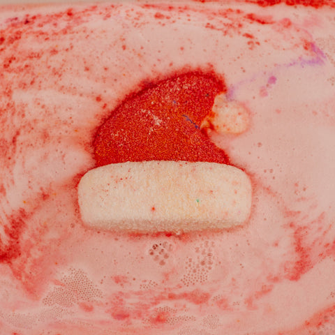 Santa hat bath bomb